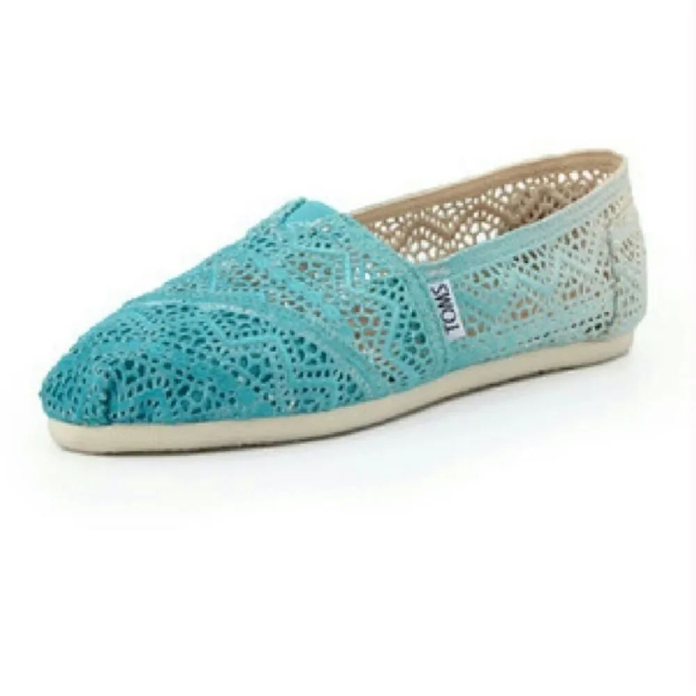 Blue Ombre Toms 5.5 Espadrille Shoes